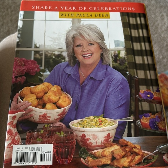 Paula Deen Celebrates! Best Dishes - Recipes Family Style Cookbook EUC - Picture 7 of 7